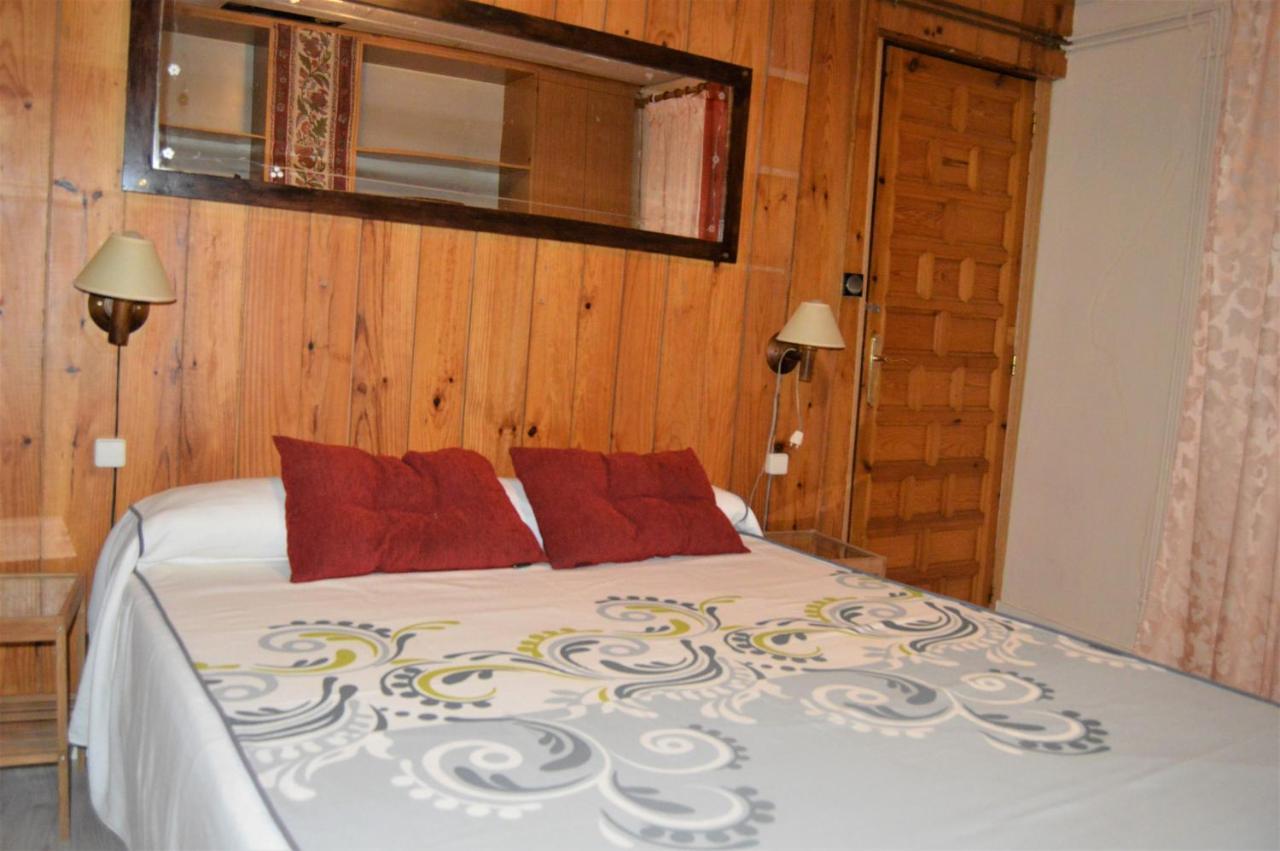 Casa Rural Consuelo Alcala del Jucar Luaran gambar